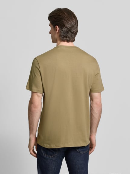 GUESS T-Shirt mit Label-Detail Khaki 5