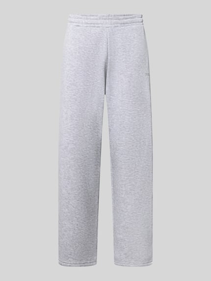 Straight Fit Sweatpants mit Logo-Detail Shop The Look MANNEQUINE