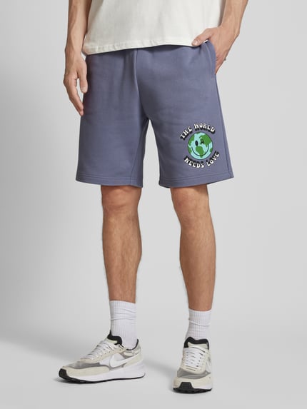 Champion Regular Fit Sweatshorts mit Motiv-Print Purple 4