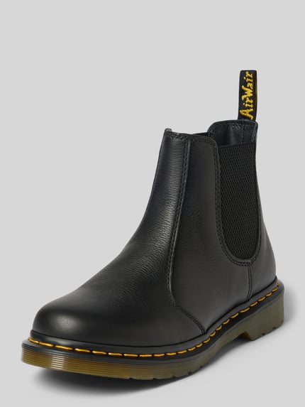 Productfoto, Chelsea Boots aus echtem Leder mit Label-Patch van Dr. Martens, zwart leer, afgeronde pasvorm, profielzool, hakhoogte 4 cm, schachthoogte 14 cm, schachtwijdte 10 cm