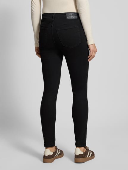 Calvin Klein Jeans Skinny Fit Jeans mit Logo-Patch Black 5
