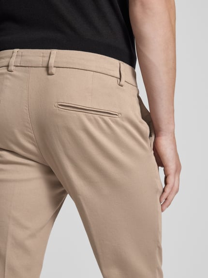 DRYKORN Tapered Fit Stoffhose mit Gürtelschlaufen Modell 'AJEND' Beige 3