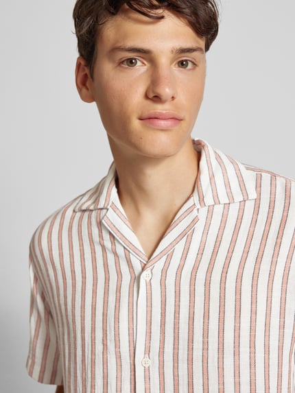 JACK & JONES Relaxed Fit Freizeithemd mit 1/2-Arm Modell 'NOTO' Beige 3