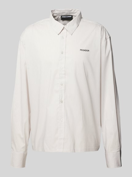 PEGADOR Oversized Freizeithemd mit Label-Print Modell 'MARO' Offwhite 2