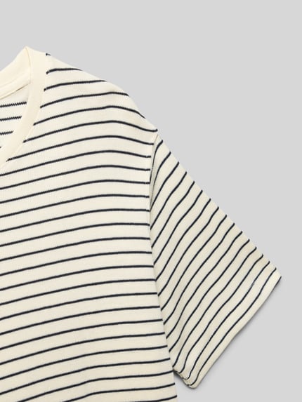 Produktfoto, Regular Fit T-Shirt in Strick-Optik Modell 'Edover' von Jack & Jones, bawełna, paski, okrągły dekolt, krój regular fit