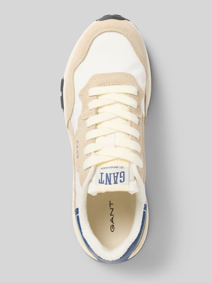 Productfoto, heren sneakers uit mix van leer en textiel, afgeronde punt, vetersluiting, model 'Youtron' van Gant, hakhoogte maat 44: 3 cm, schachthoogte: 8 cm, schachtbreedte: 11 cm, kleuren beige, wit en blauw, zichtbaar Gant-logo