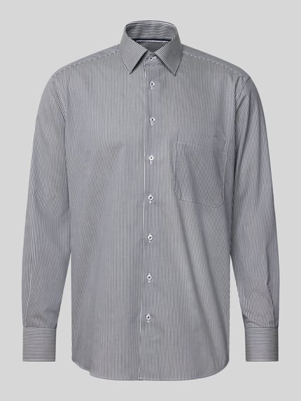 Produktfoto, Modern Fit Business-Hemd aus Baumwolle mit Kentkragen von ETERNA, feine Streifen, Knopfleiste, weiß-grau, glatter Stoff