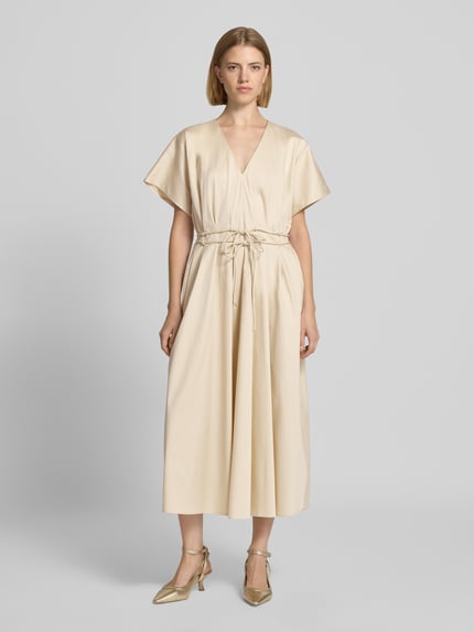 Christian Berg Cocktail Cocktailkleid mit V-Ausschnitt und Schnürung Kitt 4