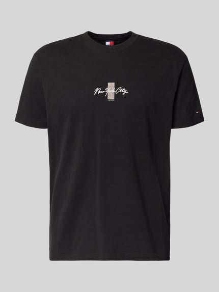 Produktfoto, Regular Fit T-Shirt aus reiner Baumwolle Modell 'SIGN BLOCK' von Tommy Jeans, Optik: unifarben, Label-Print, Schriftzug-Stitching, Rücken-Print, Rundhals, Kurzarm, Material: Baumwolle