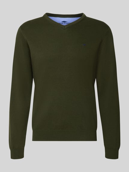 Produktfoto, Strickpullover mit Label-Strickerei von Fynch-Hatton in Dunkelgrün, reine Baumwolle, V-Ausschnitt, gerippte Abschlüsse