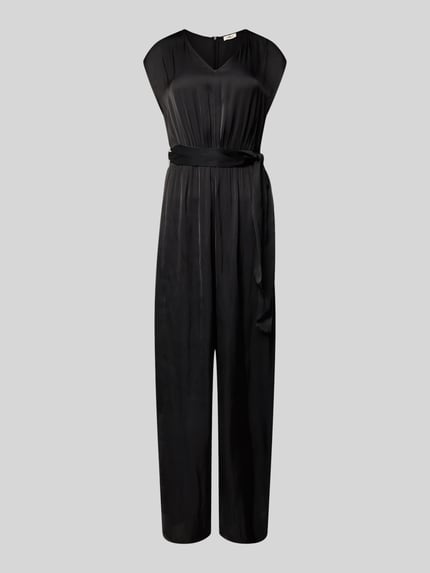Produktfoto, Regular Fit Jumpsuit mit Taillengürtel zum Binden von s.Oliver RED LABEL, czarny satynowy krój regular fit, dekolt V, bez rękawów, kieszenie boczne