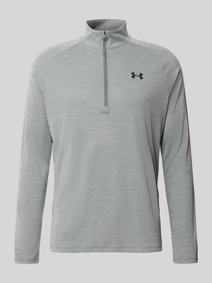 Produktfoto, Funktionsshirt mit Logo und Reißverschluss von Under Armour in Grau, Regular-Fit, Stehkragen, Rückenlänge bei Größe M 77 cm