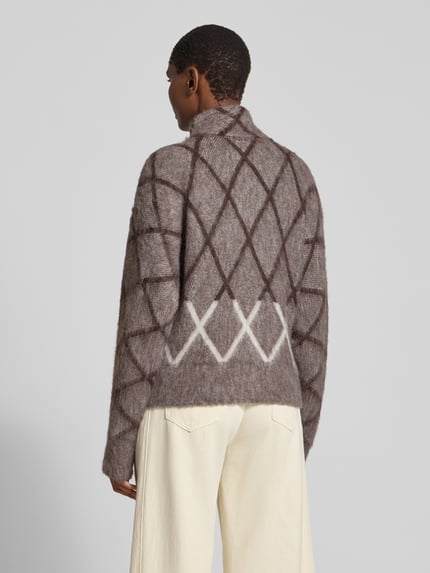 OPUS Strickjacke aus Alpaka mit hohem Kragen Dunkelbraun 5