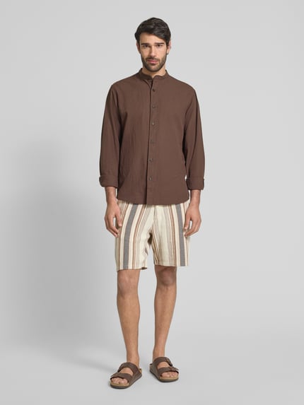 Selected Bermudy o kroju regular fit z fakturowanym wzorem model ‘BRODY’ Jasnobrązowy 1