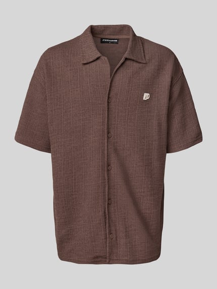 PEGADOR Regular Fit Freizeithemd mit Strukturmuster und Label-Stitching Dunkelbraun 2