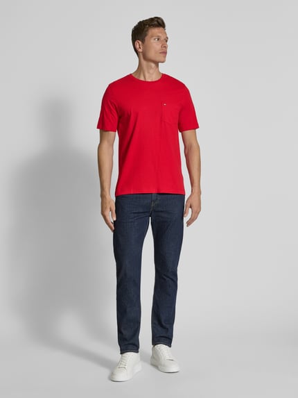 Tommy Hilfiger T-shirt o kroju regular fit z czystej bawełny Czerwony 1