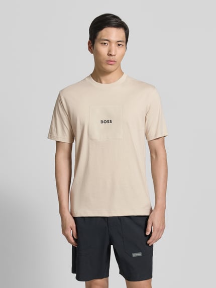 BOSS Green Regular Fit T-Shirt mit Logo Print Beige 4
