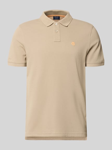 Produktfoto, Slim Fit Poloshirt mit Label-Stitching von MCNEAL aus bawełna, krój slim fit, wyhaftowane logo, listwa guzikowa, długość tyłu w rozmiarze M: 72 cm, beżowy, gładka faktura