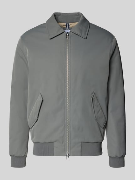 Produktfoto, szara Jacke mit Reißverschluss von MCNEAL, regular fit, kołnierz kent, kieszenie z patką, ściągacze, gładka tekstura