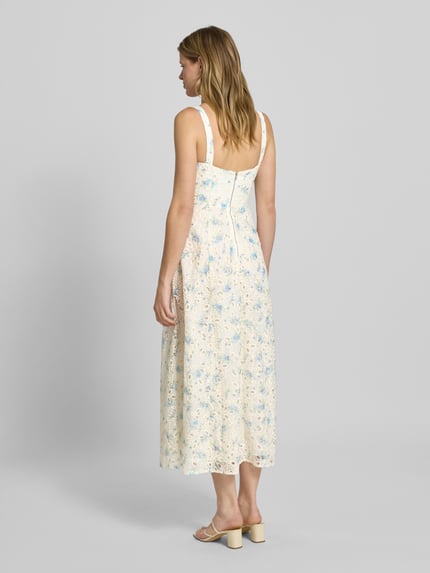 Bardot Cocktailkleid mit Lochstickerei Hellblau 5