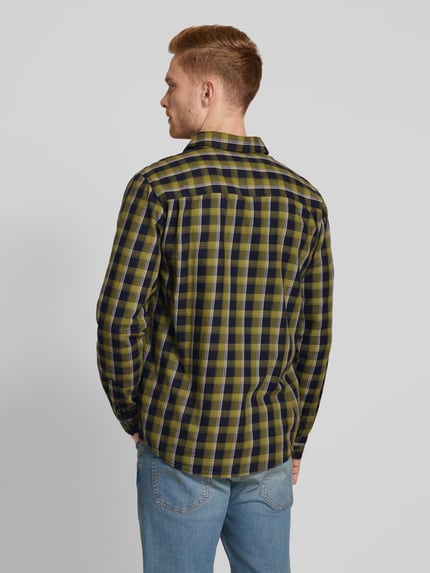 ARMEDANGELS Regular Fit Freizeithemd mit Label-Stitching Modell 'NOAAMOS' Apfel 5