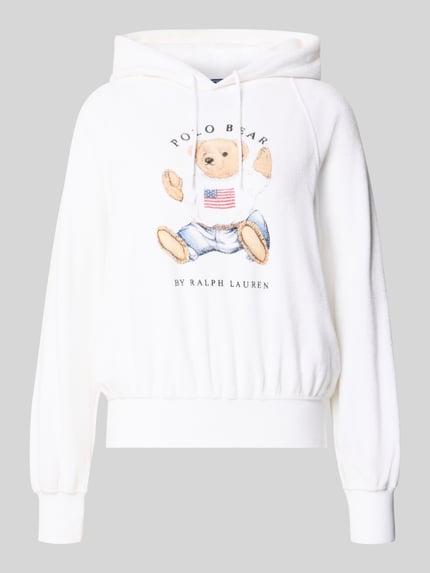 Produktfoto, Regular Fit Hoodie mit Polo-Bear-Print von Polo Ralph Lauren, biały kolor, bawełniany frotte, nadruk misia, długie rękawy, ściągacze