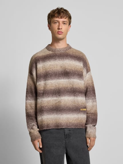 PROHIBITED Gebreide pullover met labeldetail, model 'Gradient' Middenbruin gemêleerd - 4