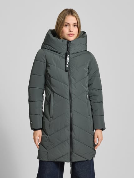 khujo Płaszcz pikowany o kroju regular fit z nadrukiem z logo model ‘Darka’ Ciemnozielony 4
