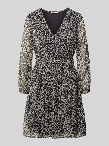 Produktfoto, Tailliertes Blusenkleid mit all-over motief model 'CERA' van ONLY, Dames blousejurk, grijs en zwart met transparante textuur