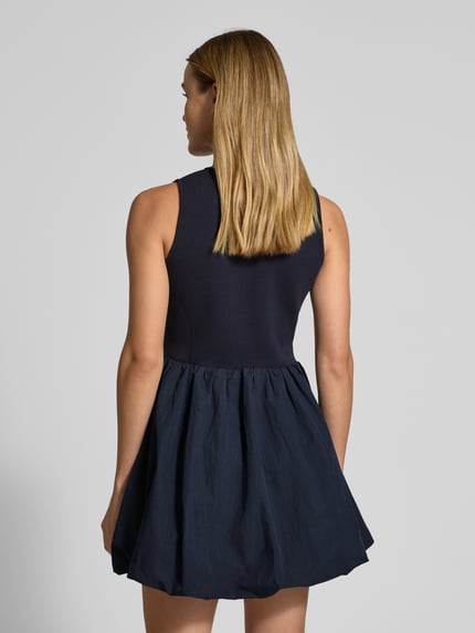 P&C* curated by GLAMOUR Minikleid mit Rundhalsausschnitt Marine 5