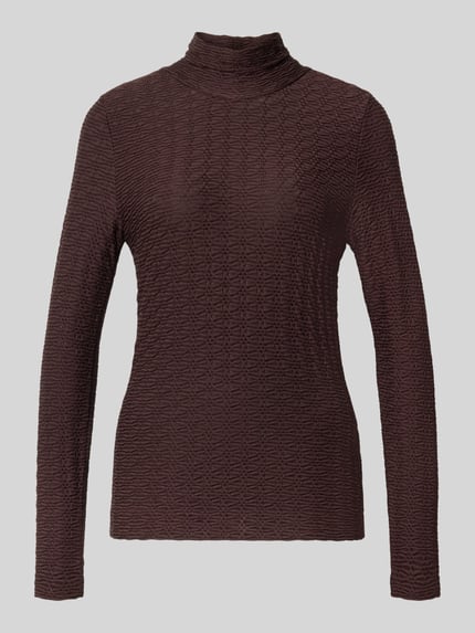 Produktfoto, Skinny Fit Longsleeve aus Viskose-Mix von Marc Cain, braun, Strukturmuster, Stehkragen, schmale Silhouette, glatte Textur