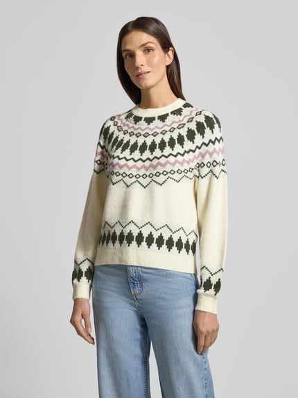 Vrouwenmodel draagt Gebreide pullover met Noorse look, materiaalmix met stretch, regular fit, ronde hals, Model 'PEYSA' van Vila, frontaal bovenlichaam.