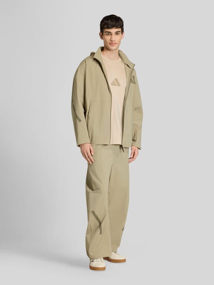 adidas Sportswear Regular Fit Trainingshose Modell 'Z.N.E. WOVEN' Khaki 1