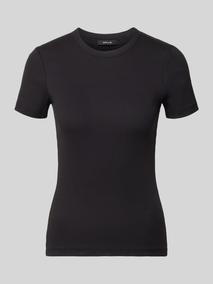 Produktfoto, einfarbig schwarzes Regular Fit T-Shirt aus Baumwoll-Mix von OPUS, glatte Struktur vor grauem Hintergrund