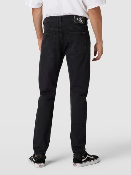 Calvin Klein Jeans Slim Fit Jeans mit Label-Details Black 5