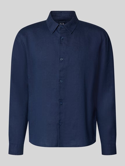 Produktfoto, Regular Fit Leinenhemd mit Kentkragen von GAP in Dunkelblau, reine Leinen-Struktur, Knopfleiste, glatte Textur, Rückenlänge 71 cm, Schulterbreite 49 cm, Ärmellänge 64 cm.