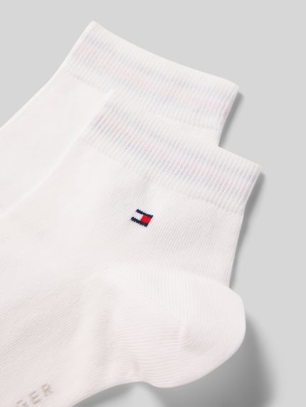 Produktfoto, Sneaker-Socken aus Baumwoll-Mix im 2er-Pack Modell '2ER QUARTER' von Tommy Hilfiger, weiß mit geripptem Bund und Label-Detail