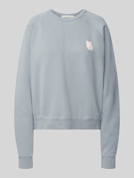 Produktfoto, Relaxed Fit Sweatshirt aus reiner Baumwolle mit Statement-Print von ba&sh in Hellblau, gerippte Abschlüsse, Langarm, Damen Sweatshirt.
