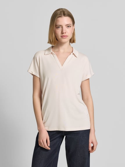 Christian Berg Woman Regular Fit Poloshirt aus Modal-Mix Ecru 4