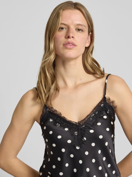 ONLY Slim Fit Trägertop mit asymmetrischem Rumpf Modell 'BELLA' Black 3