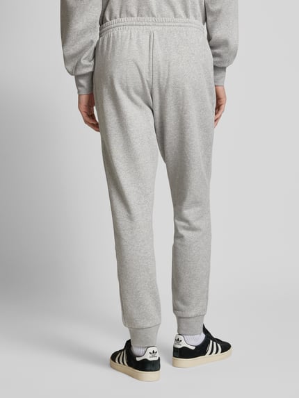 adidas Sportswear Relaxed fit sweatpants met logostitching Lichtgrijs - 5