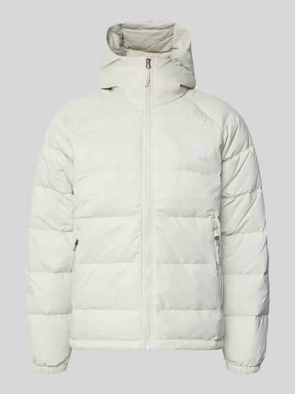 Produktfoto, Jacke mit Logo-Stitching und Kapuze von The North Face, prosty krój, kaptur, zamek błyskawiczny, kieszenie zapinane na zamek błyskawiczny, wyhaftowane logo, Długość tyłu w rozmiarze M: 66 cm, Szerokość ramion w rozmiarze M: 45 cm, Szerokość klatki piersiowej w rozmiarze M: 55 cm, Długość rękawów w rozmiarze M: 70 cm
