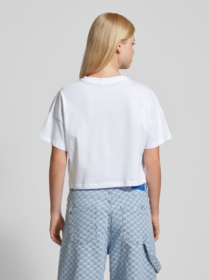 NOISY MAY® Cropped T-Shirt mit Label-Detail Modell 'ALENA' Weiss 5