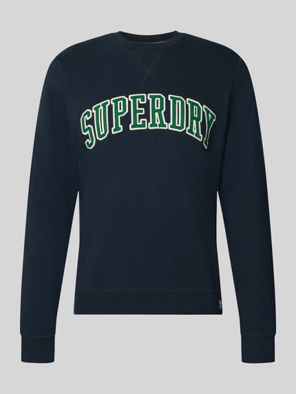 Produktfoto, Regular Fit Sweatshirt aus Baumwoll-Mix mit Logo-Stickerei von Superdry, dunkelblau, grüne Schrift, Rundhalsausschnitt, elastische Abschlüsse