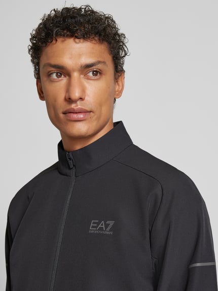 EA7 Emporio Armani Bluza rozpinana o kroju regular fit z nadrukiem z logo model ‘Ventus’ Czarny 3