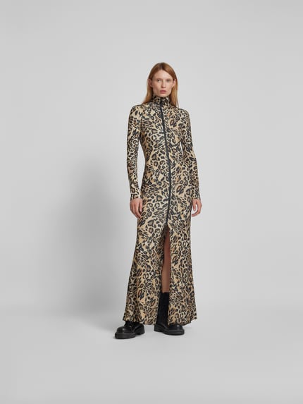 Nanushka Maxi-jurk met hoge opstaande kraag Lichtbruin - 4