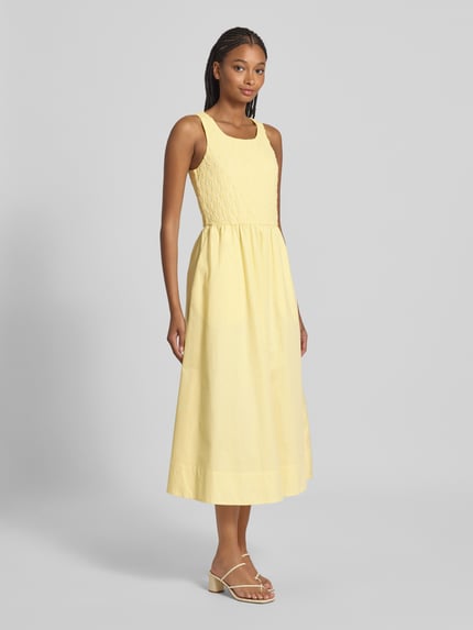 Bardot Cocktailkleid mit Rundhalsausschnitt Modell 'BRYONY' Hellgelb 1