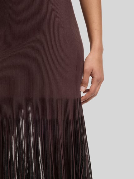BOSS Strickkleid aus Rippstrick Schoko 6