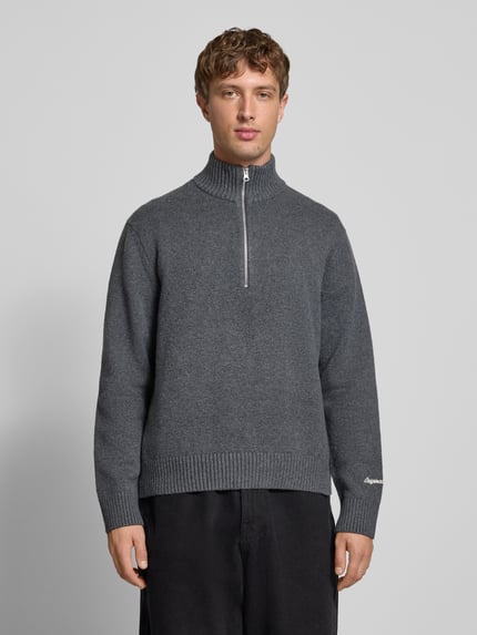 JACK & JONES Sweter z dzianiny z prążkowanymi wykończeniami model ‘NORREBRO’ Ciemnoszary melanż 4