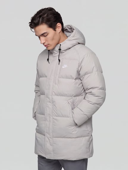 Nike Steppjacke mit Kapuze Modell 'M NK TF CLUB PARKA 650' Stein 4